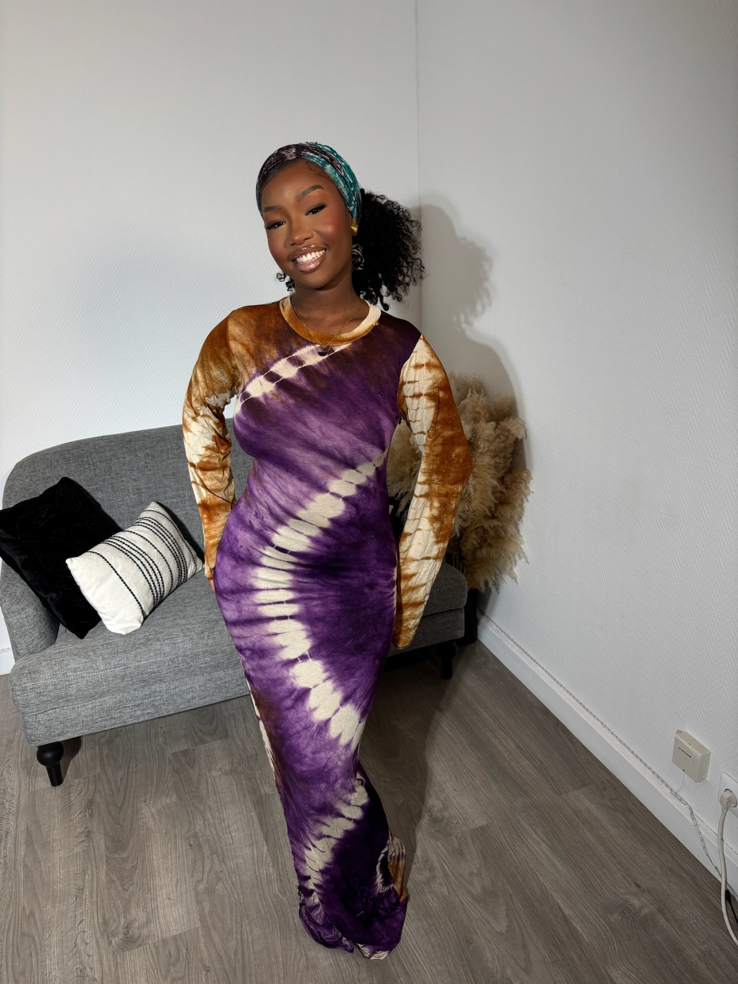 Robe moulante - Droite sans foulard